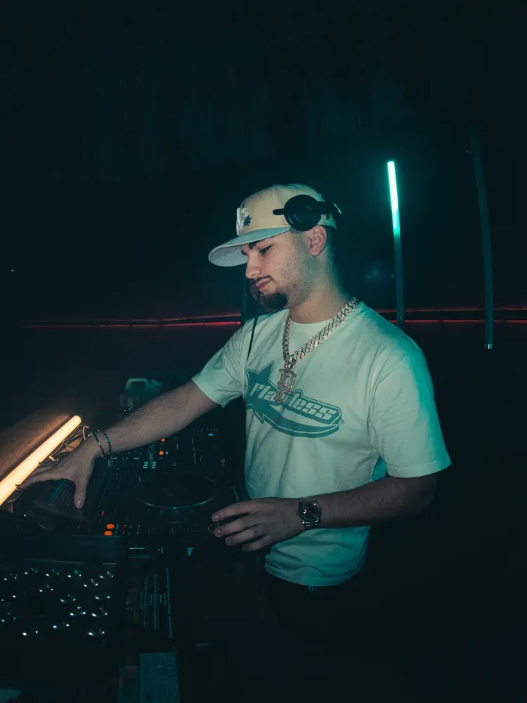 Jack Dylan & Timo Tetriz: dj periera7
