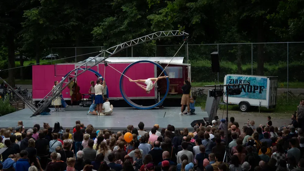 Zirkus Chnopf 2024: lola seil