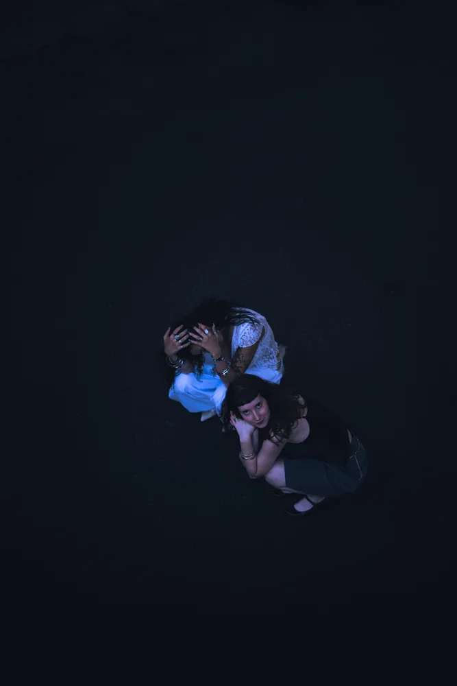 zoe-anouk-top-down-hocken